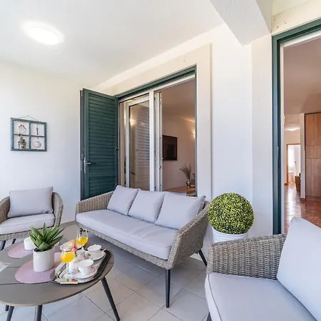 Apartment Mia