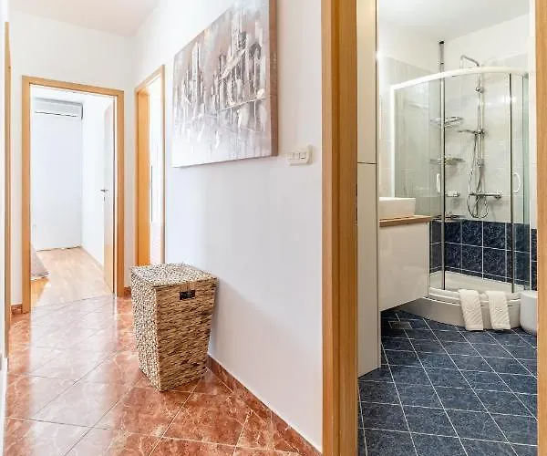 Mia Appartement Sutivan